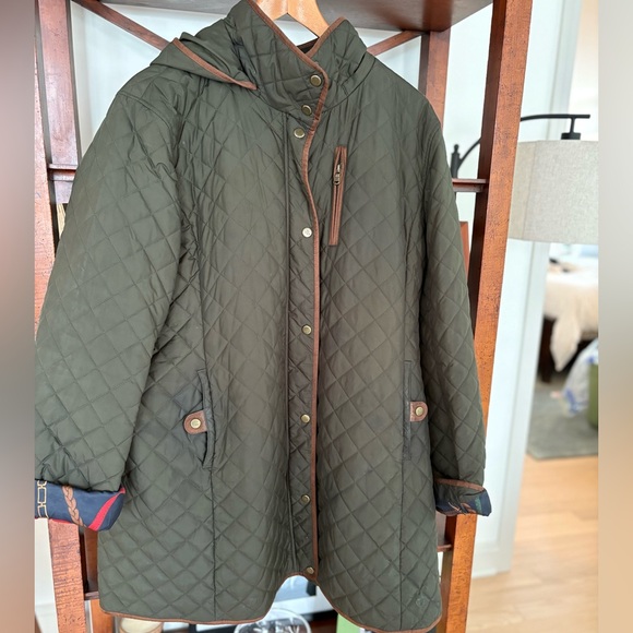 Lauren Ralph Lauren Women's Mid Length Quilted Coat, size XXL - Picture 4 of 13
